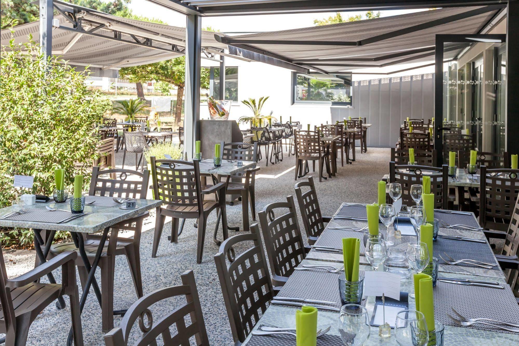 Logis Hotel Restaurant & Spa Au Comte D'Ornon Gradignan Eksteriør billede